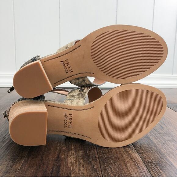 Frye & Co Strappy Sandal Leather Block Heel Neutral Snakeskin Taupe Size 8.5 - Picture 12 of 15